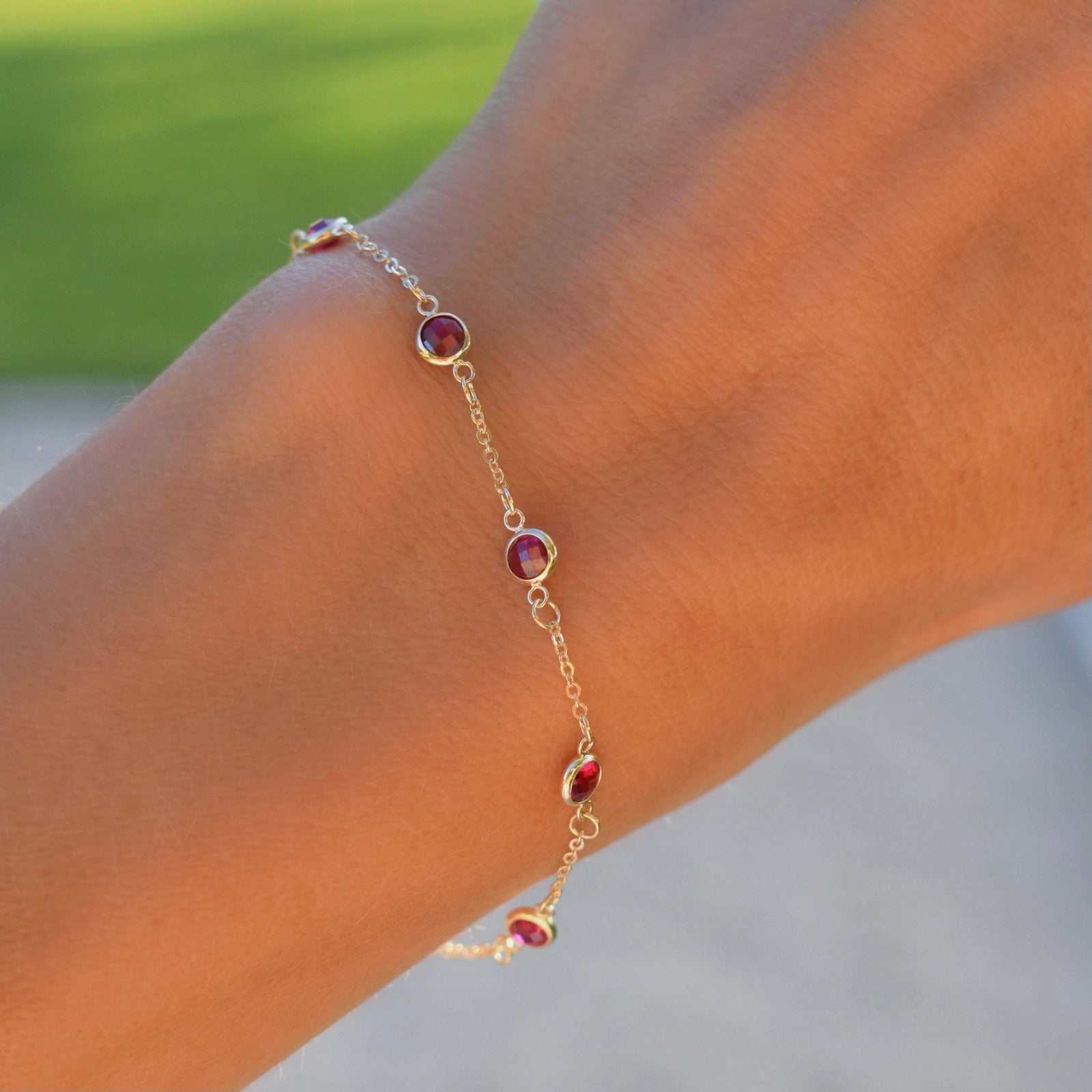 Bayberry 7 Ruby Bracelet in 14k Gold (July)