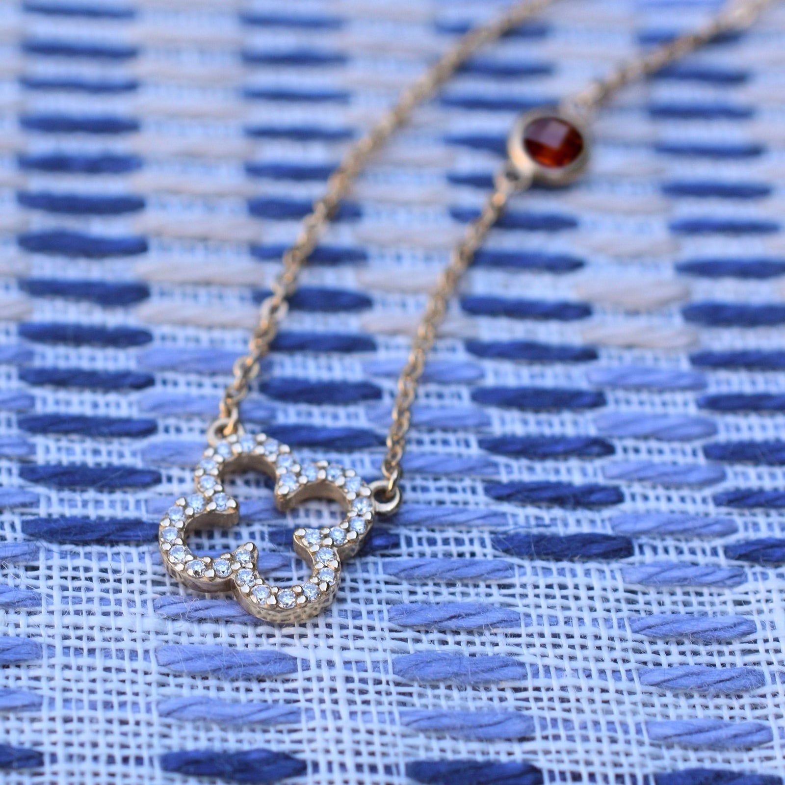 Diamond Clover & Garnet Necklace in 14k Gold (January)