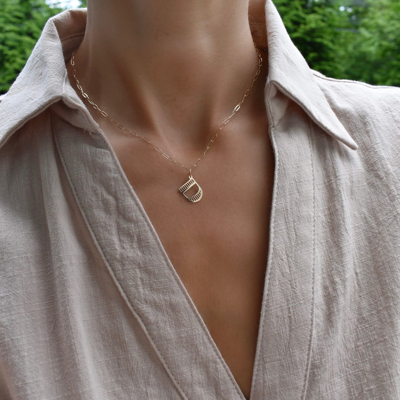Essex Letter D Pendant in 14k Gold
