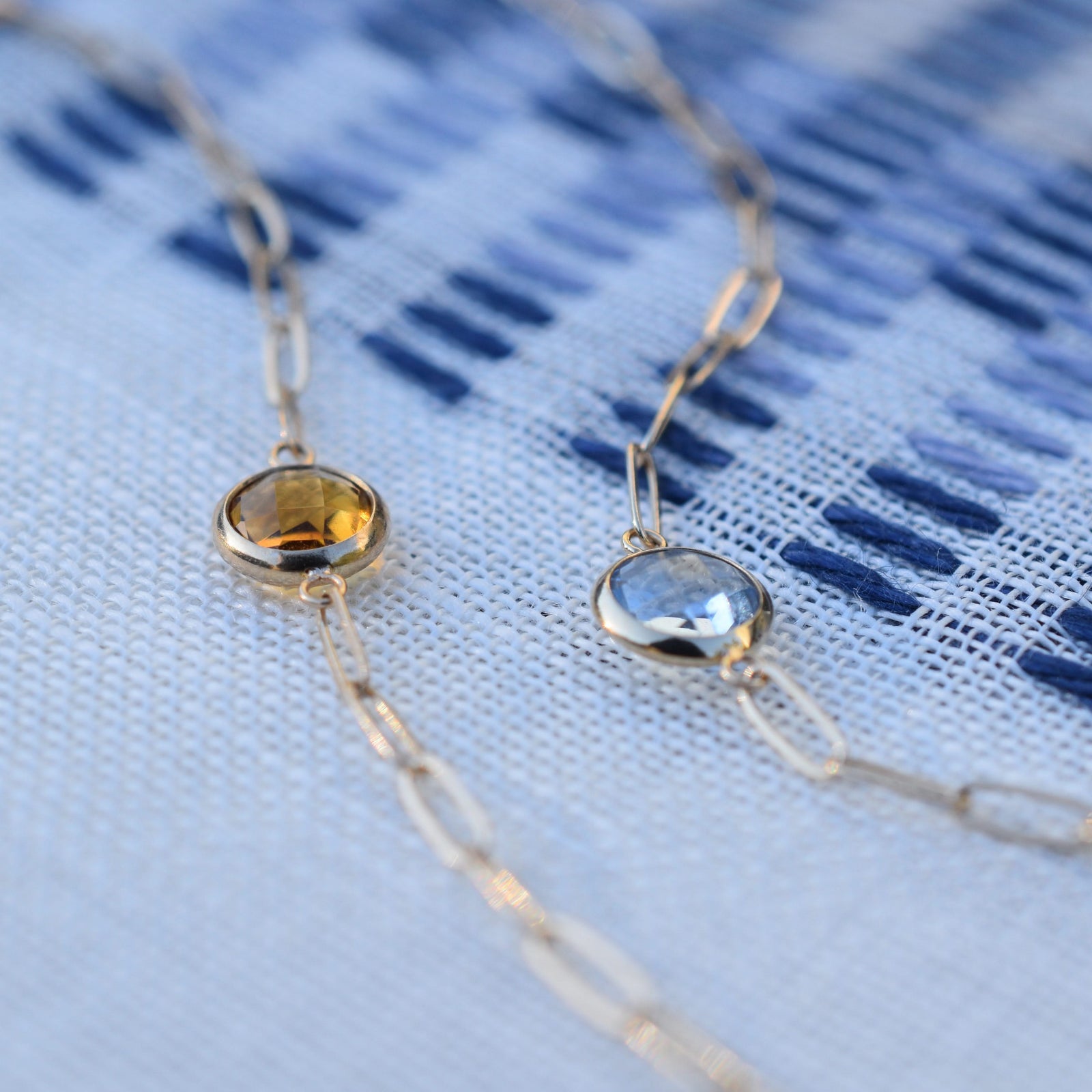 Grand 1 Citrine Adelaide Mini Necklace in 14k Gold (November)