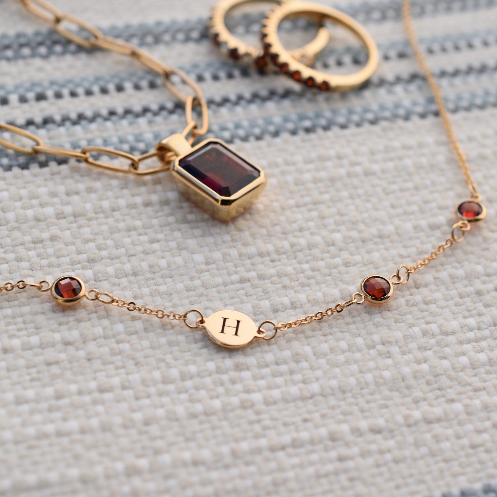 1 Letter & 4 Petite Garnet Necklace in 14k Gold (January)