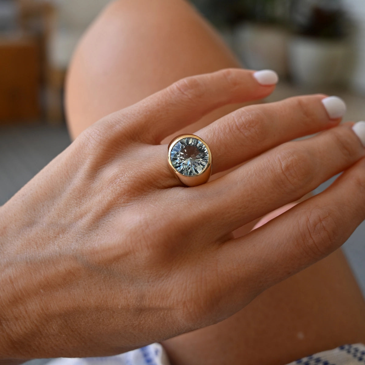 Jamestown Nantucket Blue Topaz Ring in 14k Gold (December)