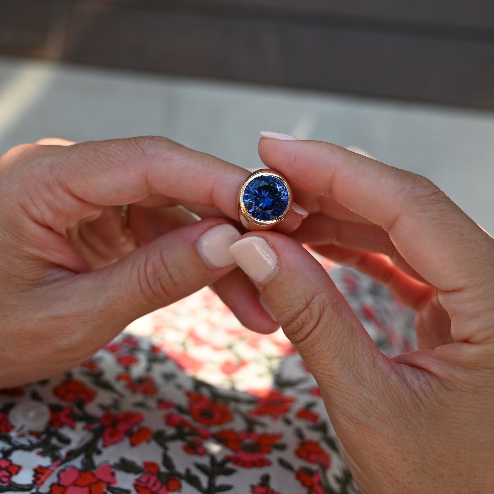 Jamestown Sapphire Ring in 14k Gold (September)