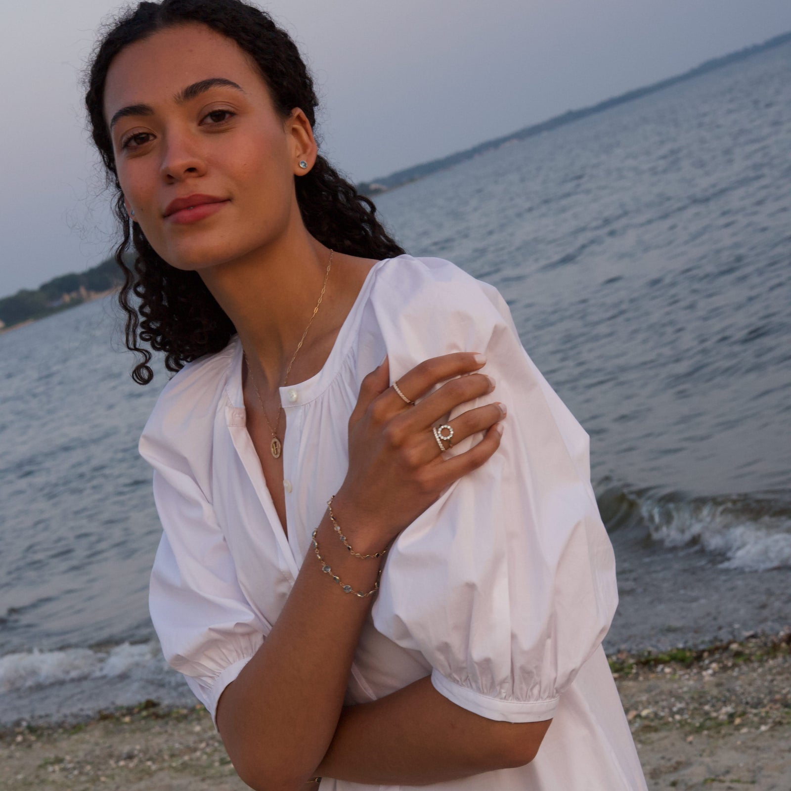 Rosecliff Small Circle Diamond & Nantucket Blue Topaz Ring in 14k Gold (December)