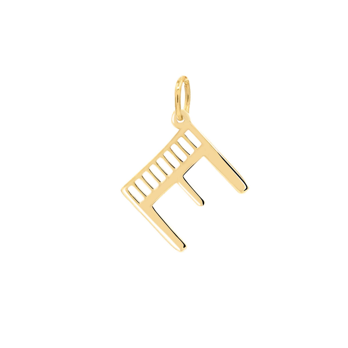 Essex Letter E Pendant in 14k Gold