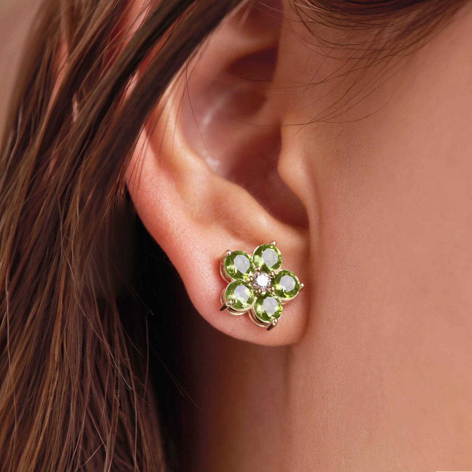 Greenwich Flower Peridot & Diamond Earrings in 14k Gold (August)
