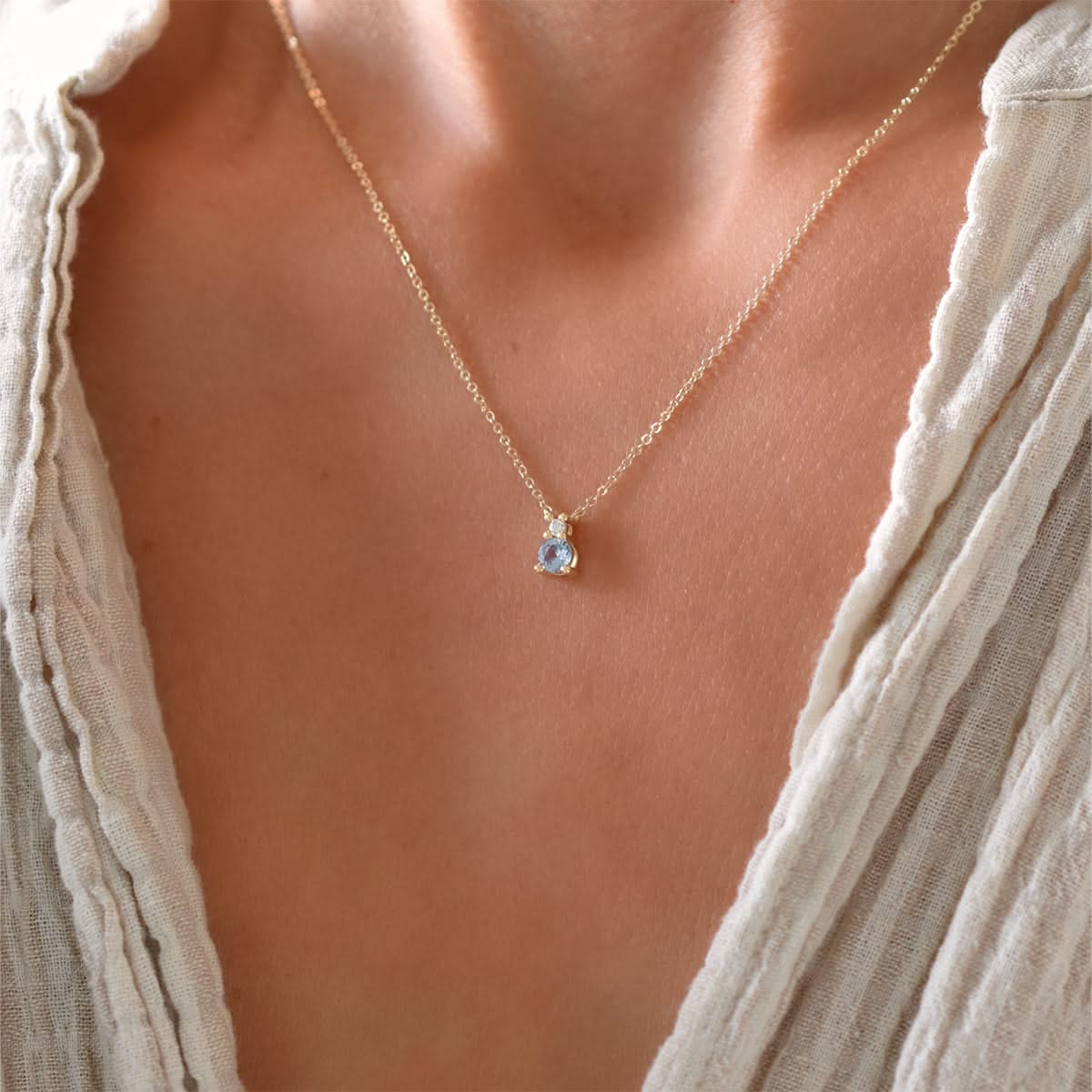 The Vault: Greenwich Solitaire Aquamarine & Diamond Necklace, Yellow Gold Size Medium