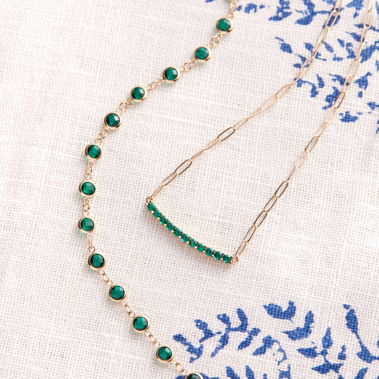 Rosecliff Bar Adelaide Mini Necklace in 14k Gold