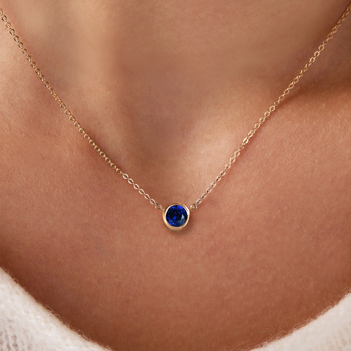 Jamestown Sapphire Solitaire Necklace in 14k Gold (September)