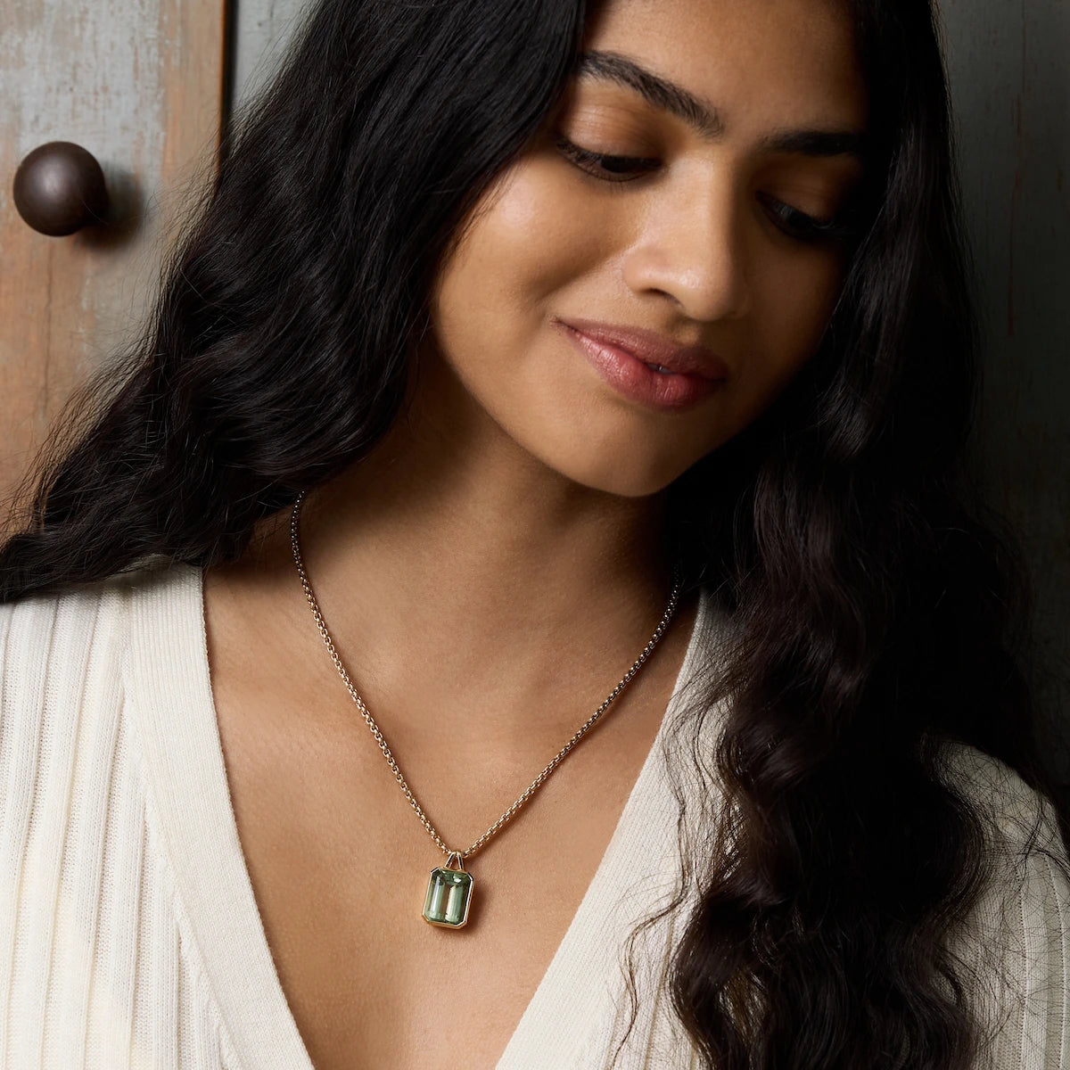 Portsmouth Necklace in 14k Gold