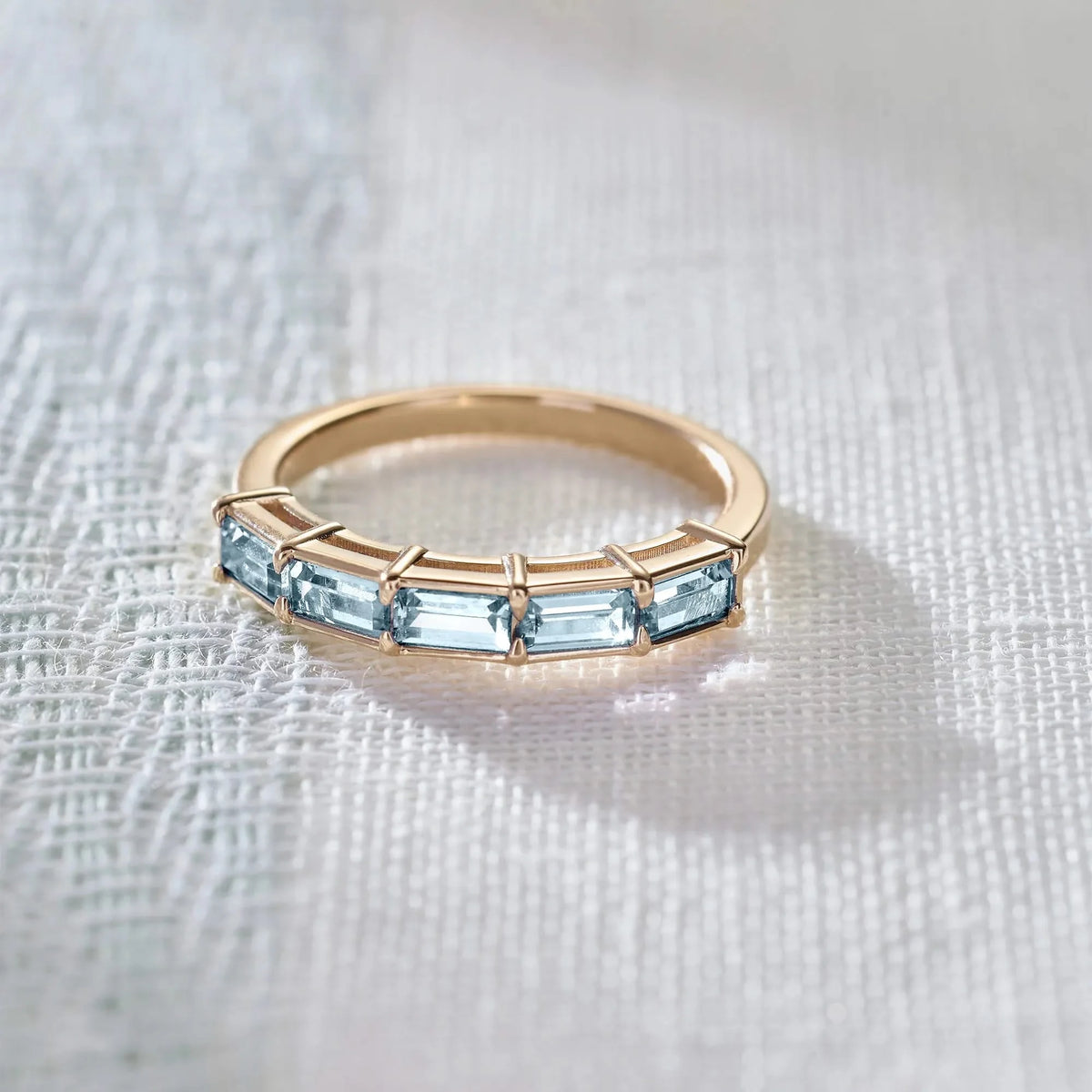 Providence Birthstone Ring in 14k Gold