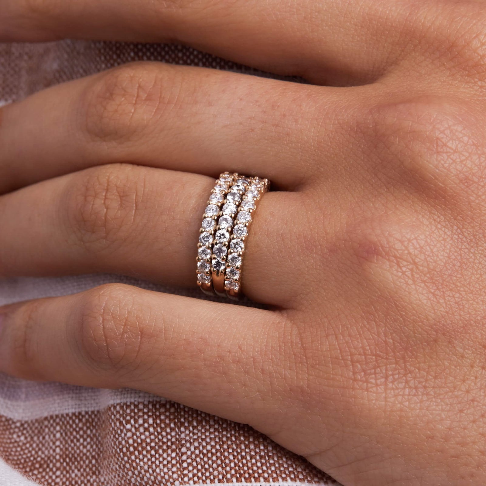 Rosecliff White Topaz Stackable Ring in 14k Gold (April)