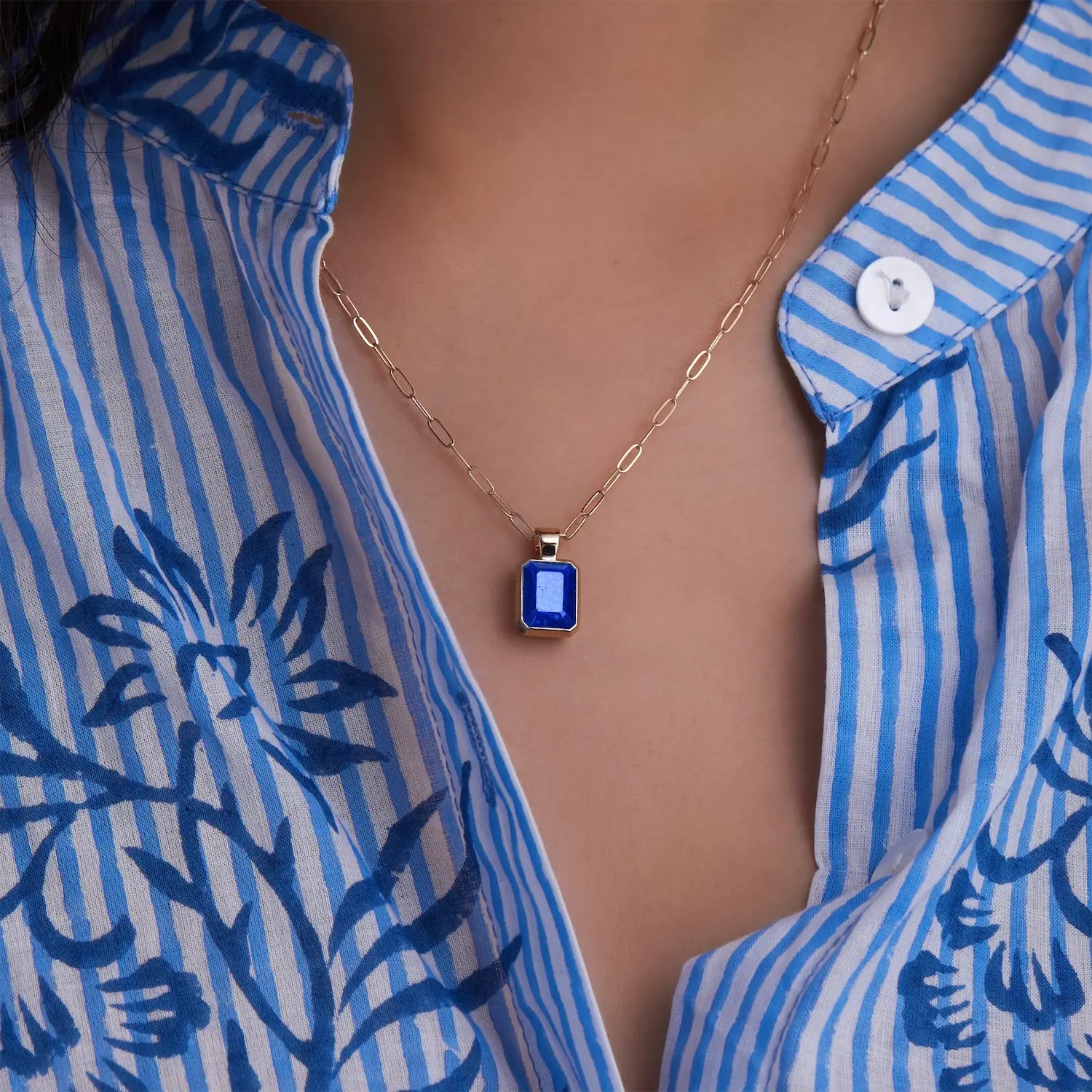 Warren Lapis Pendant in 14k Gold (September)