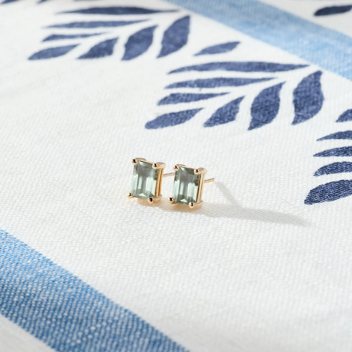 Warren Green Amethyst Stud Earrings in 14k Gold (February)