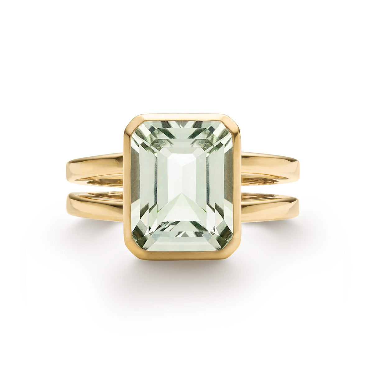 Warren ring in 14k yellow gold featuring one 10 x 8 mm Green Amethyst cut bezel set Green Amethyst - front view