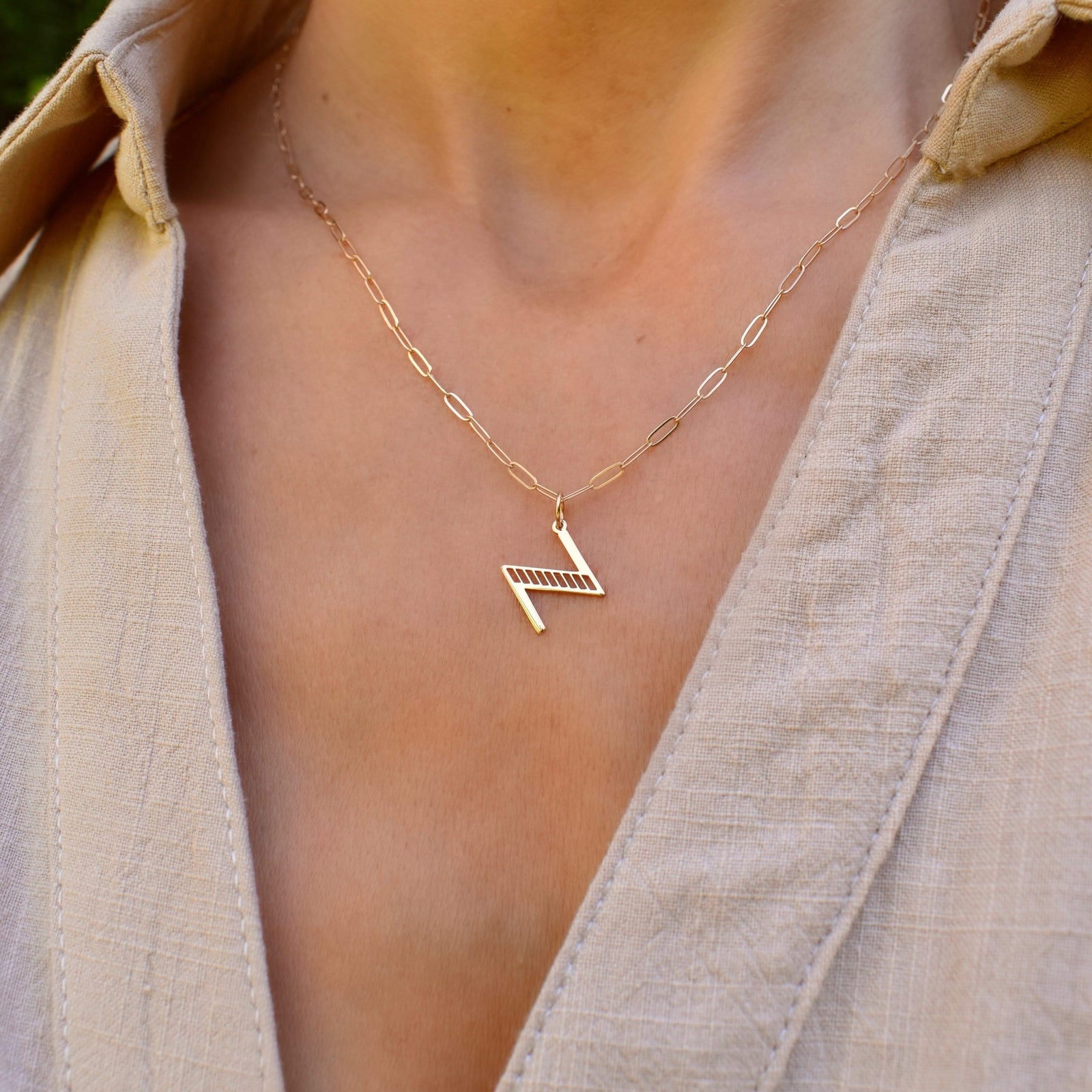 Essex Letter Z Pendant in 14k Gold