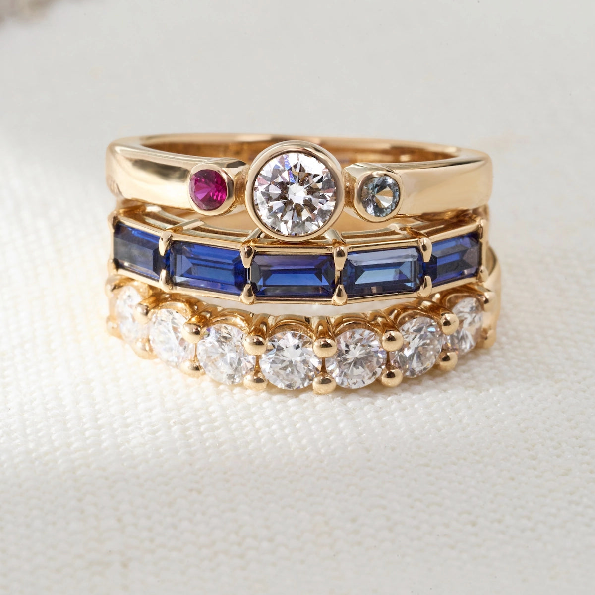Barrington 3 Birthstone Ring in 14k Gold