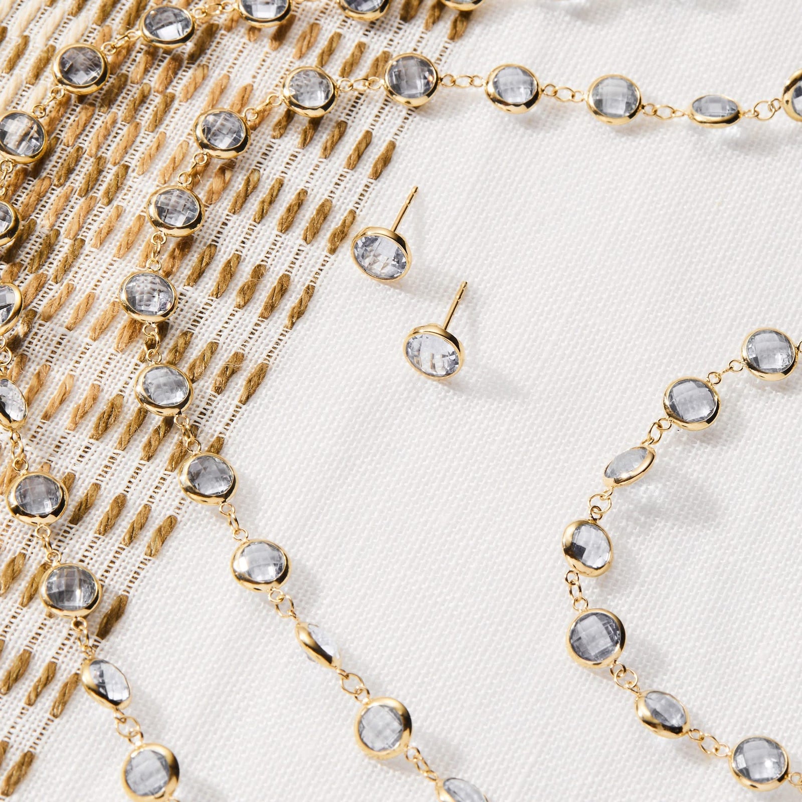 Newport Grand Aquamarine Bracelet in 14k Gold (March)