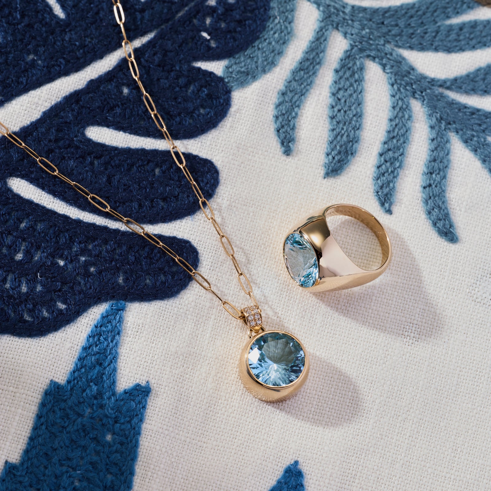 Jamestown Birthstone Pendant with Diamond Bail in 14k Gold
