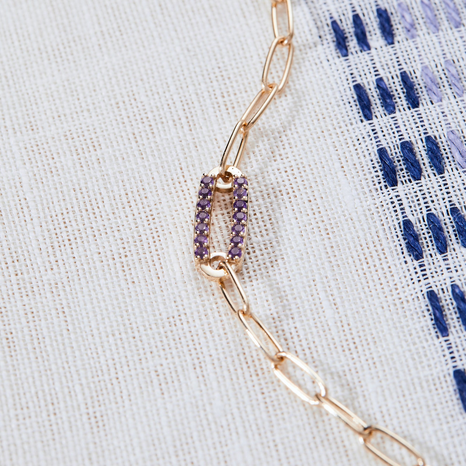 Adelaide 1 Pavé Amethyst Link Bracelet in 14k Gold (February)