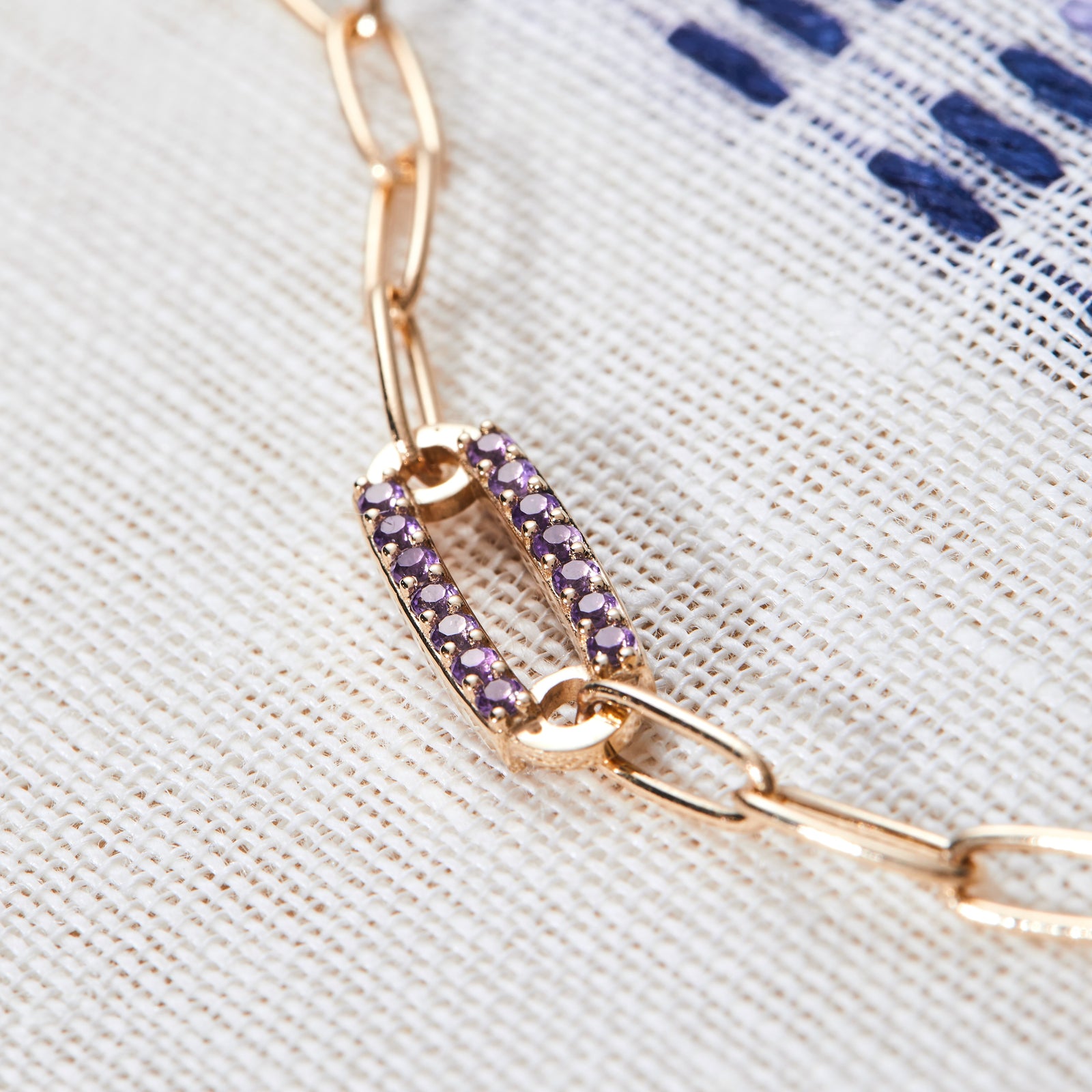Adelaide 1 Pavé Amethyst Link Bracelet in 14k Gold (February)