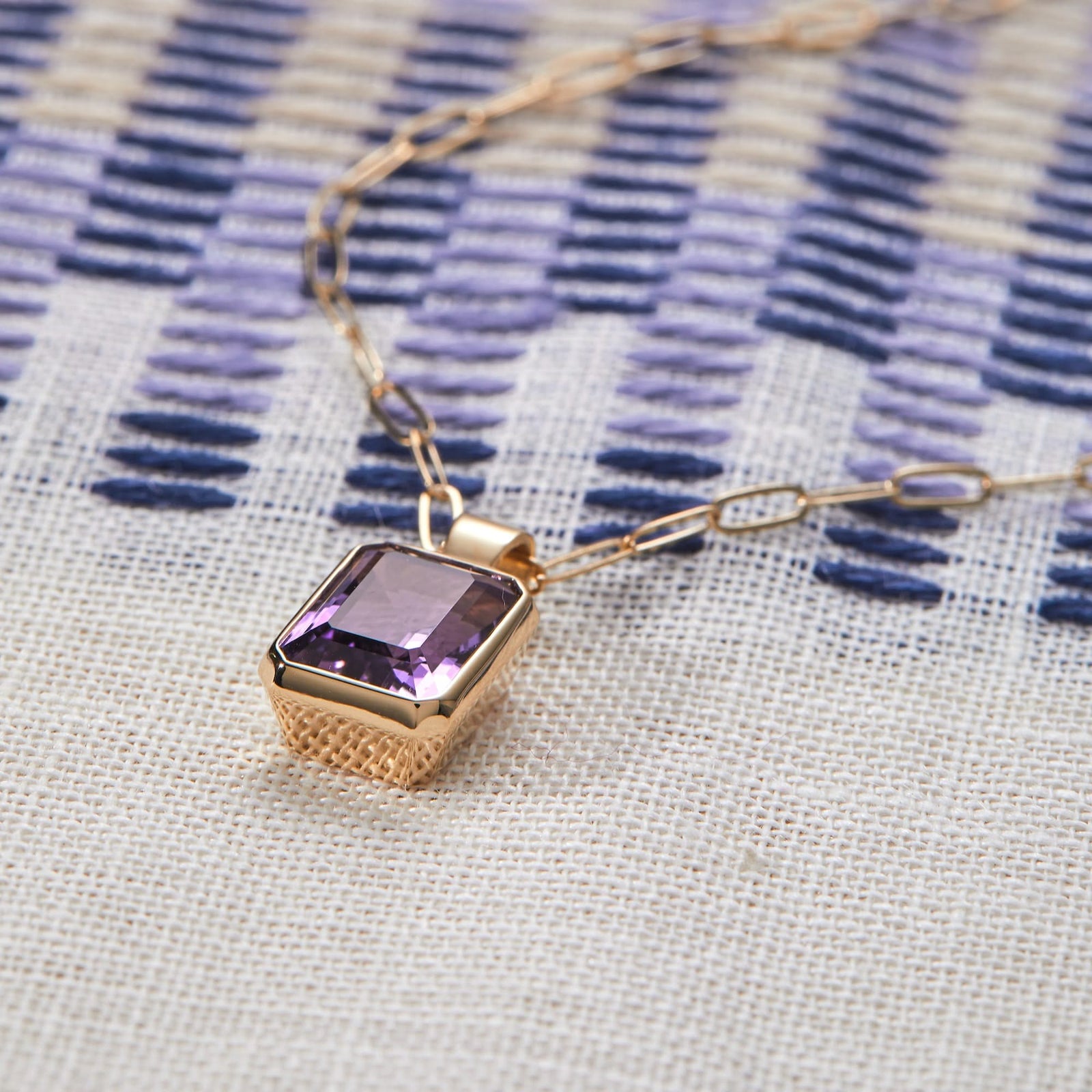 Warren Amethyst Pendant in 14k Gold (February)