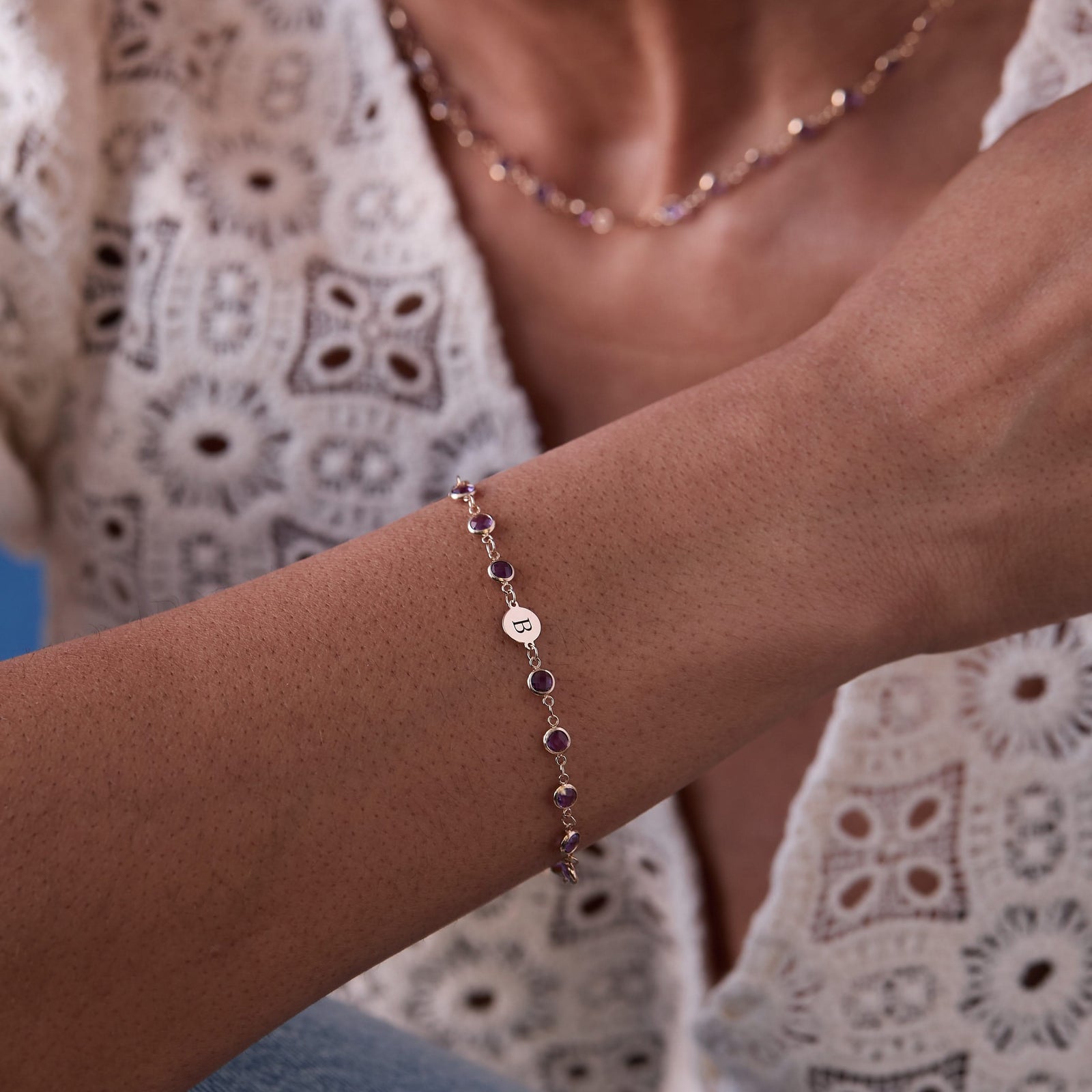 Newport 1 Letter Birthstone Bracelet in 14k Gold