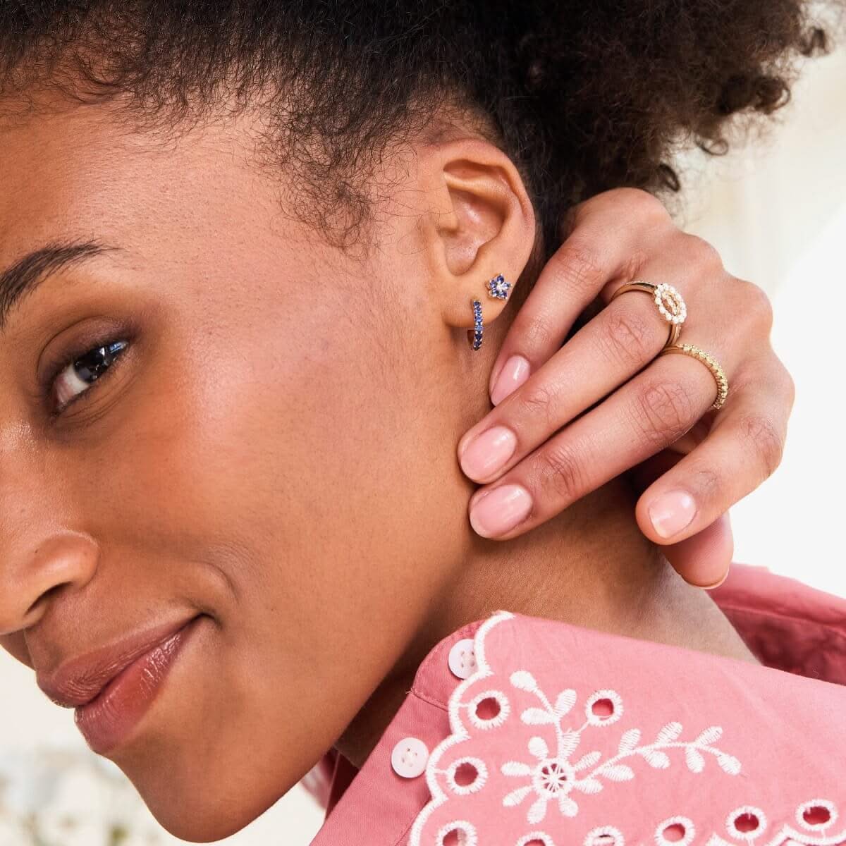 Greenwich Mini Flower Birthstone & Diamond Earrings in 14k Gold