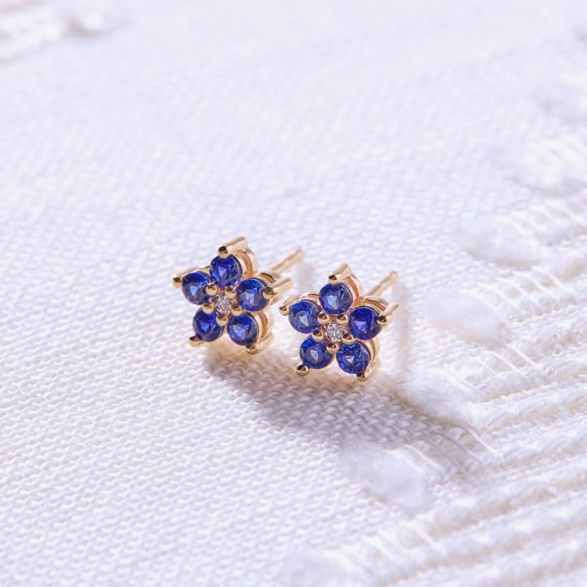 Greenwich Mini Flower Birthstone & Diamond Earrings in 14k Gold