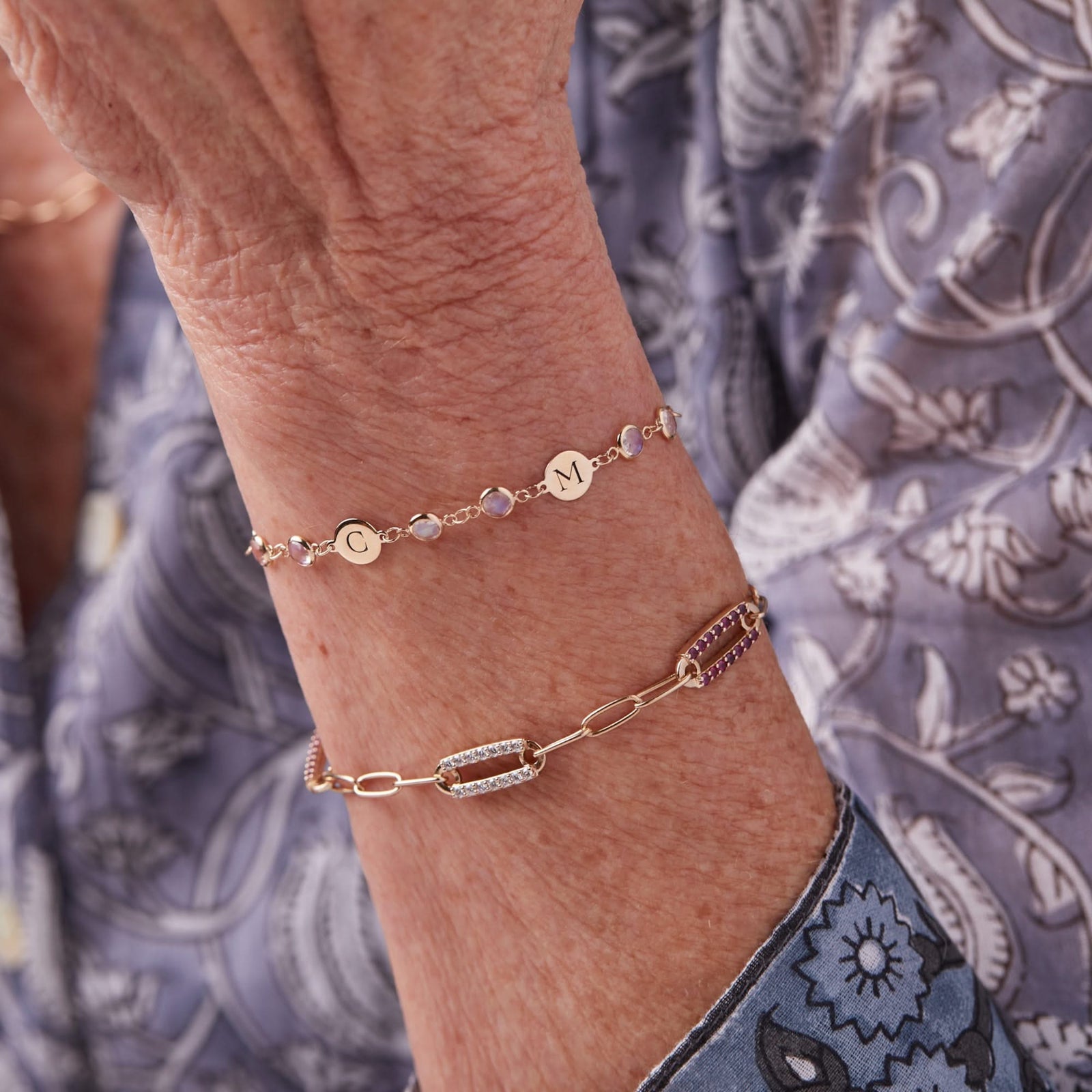 Newport 2 Letter Birthstone Bracelet in 14k Gold