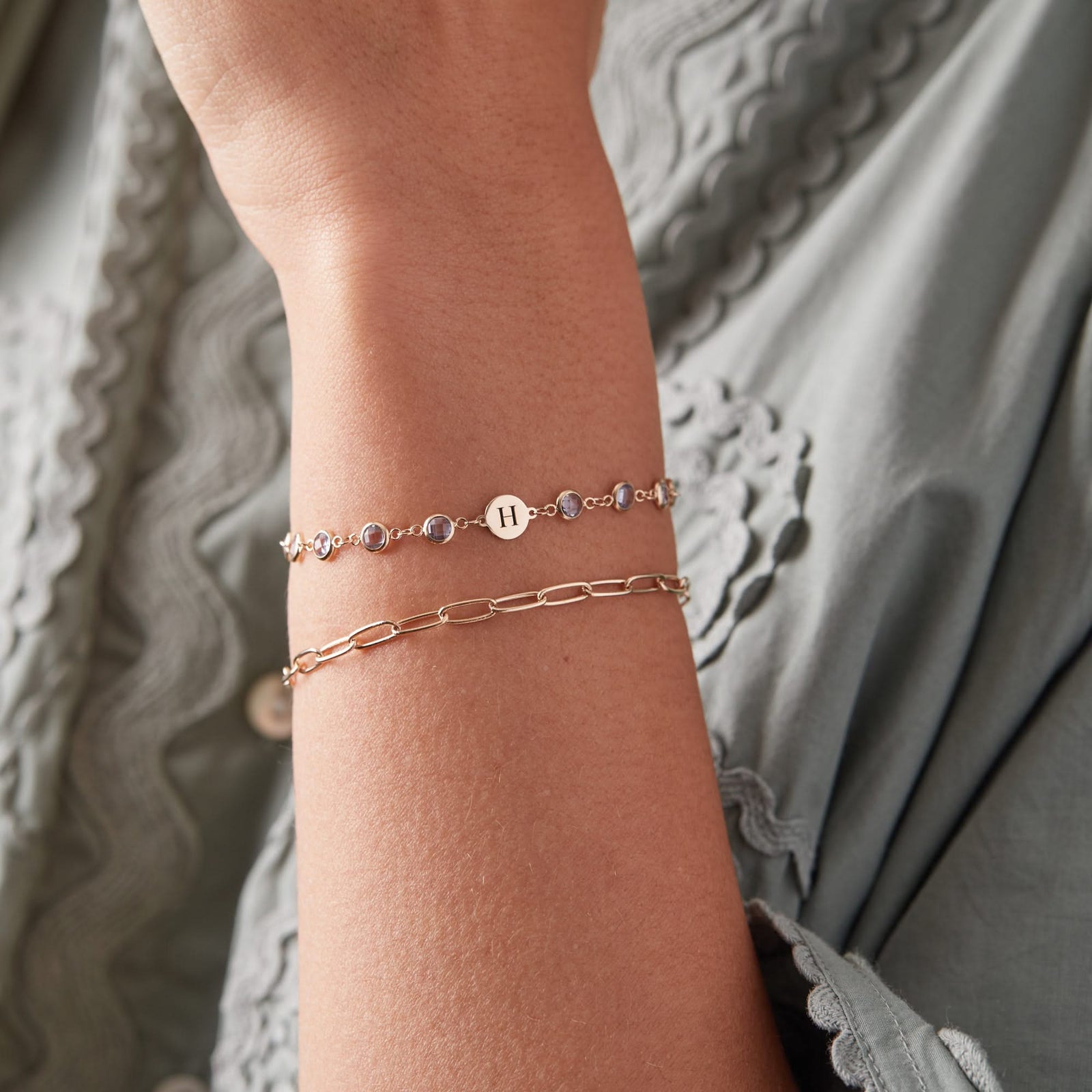 Newport 1 Letter Birthstone Bracelet in 14k Gold