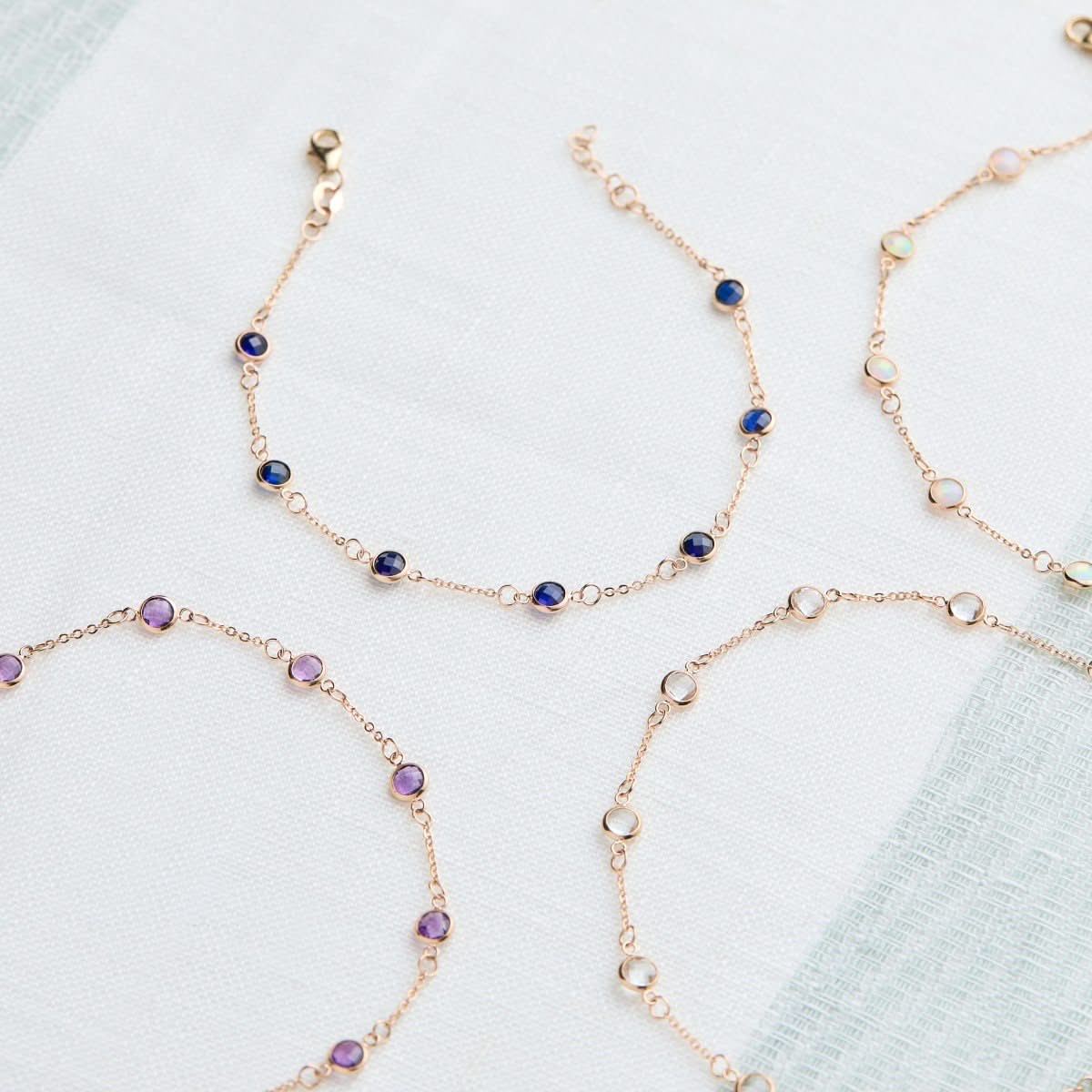 Bayberry 7 Amethyst Bracelet in 14k Gold (February)