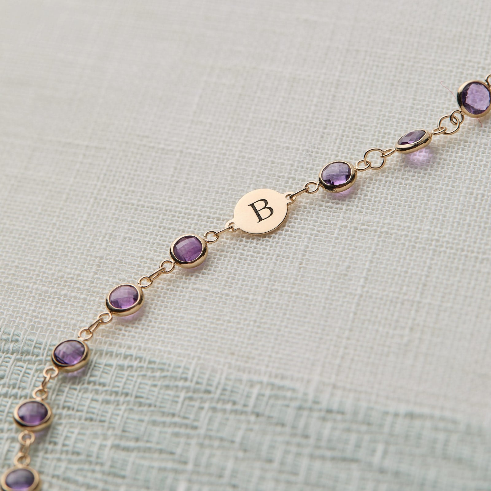 Newport 1 Letter Birthstone Bracelet in 14k Gold