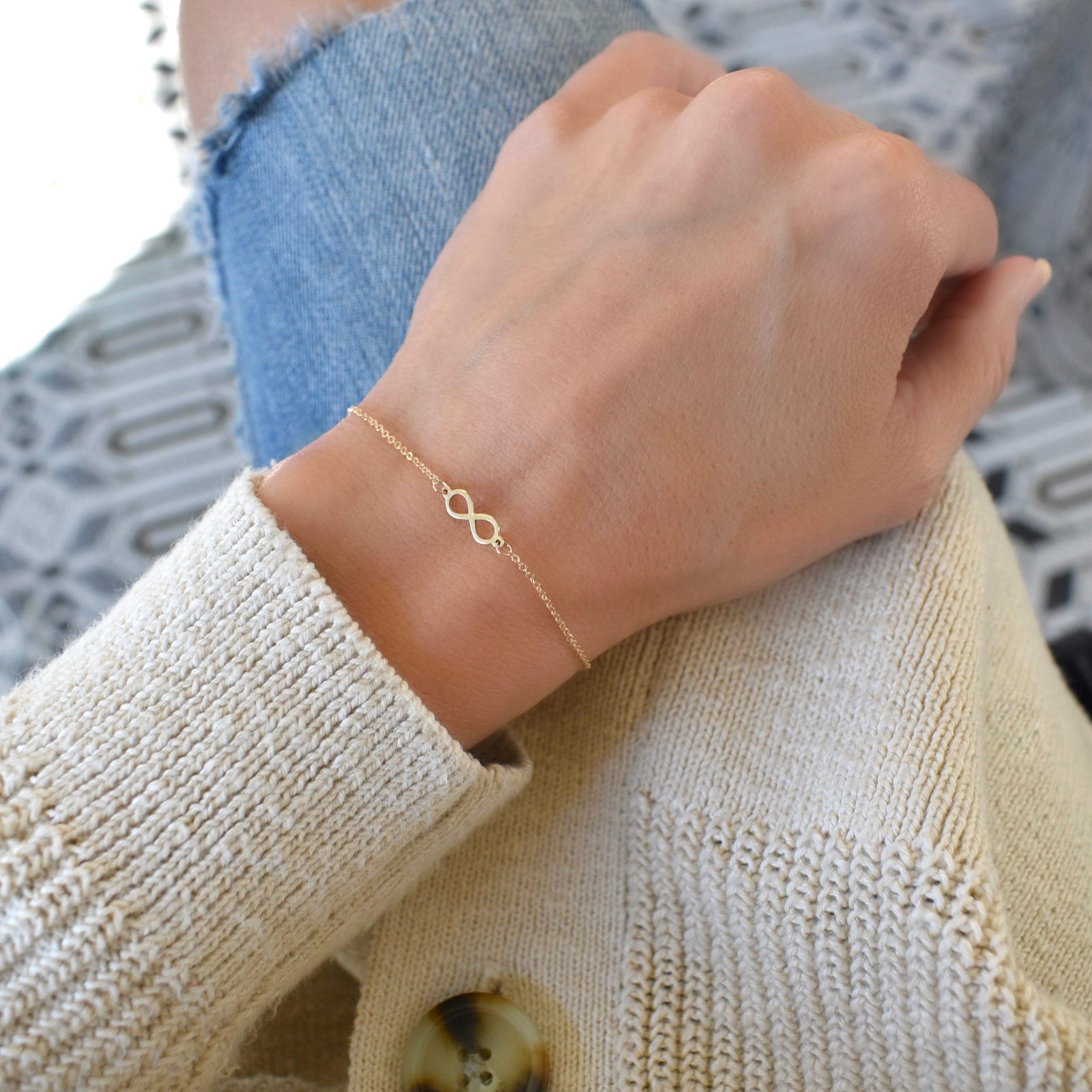 Infinity Bracelet in 14k Gold