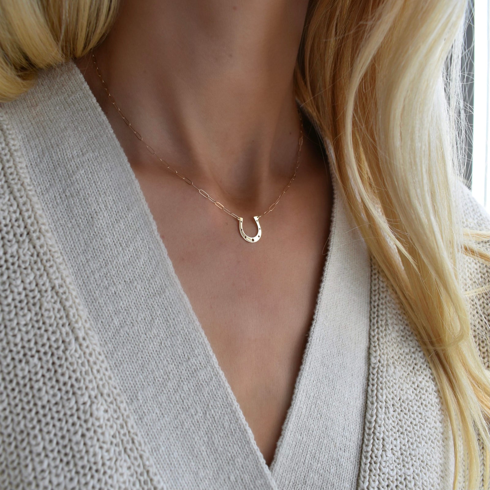 Large Flat Horseshoe Necklace with Adelaide Mini Chain in 14k Gold