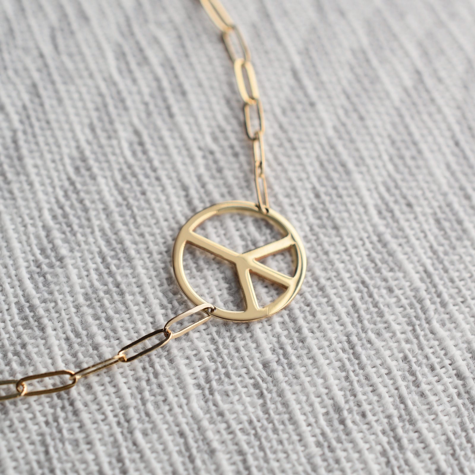 Large Peace Sign Adelaide Mini Bracelet in 14k Gold