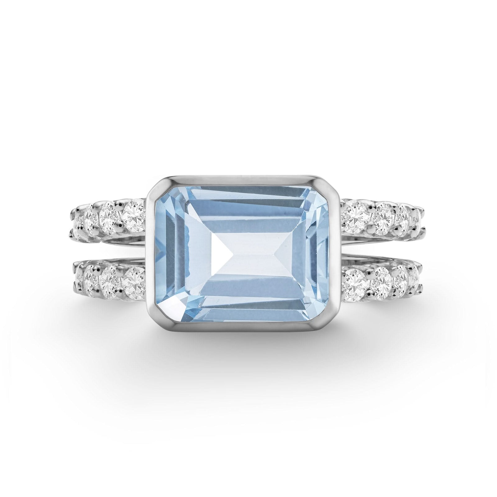 Warren Horizontal Aquamarine Ring with Diamonds, featuring an 8 x 10mm Aquamarine and 16 prong-set diamonds in 14k white gold - front view.
