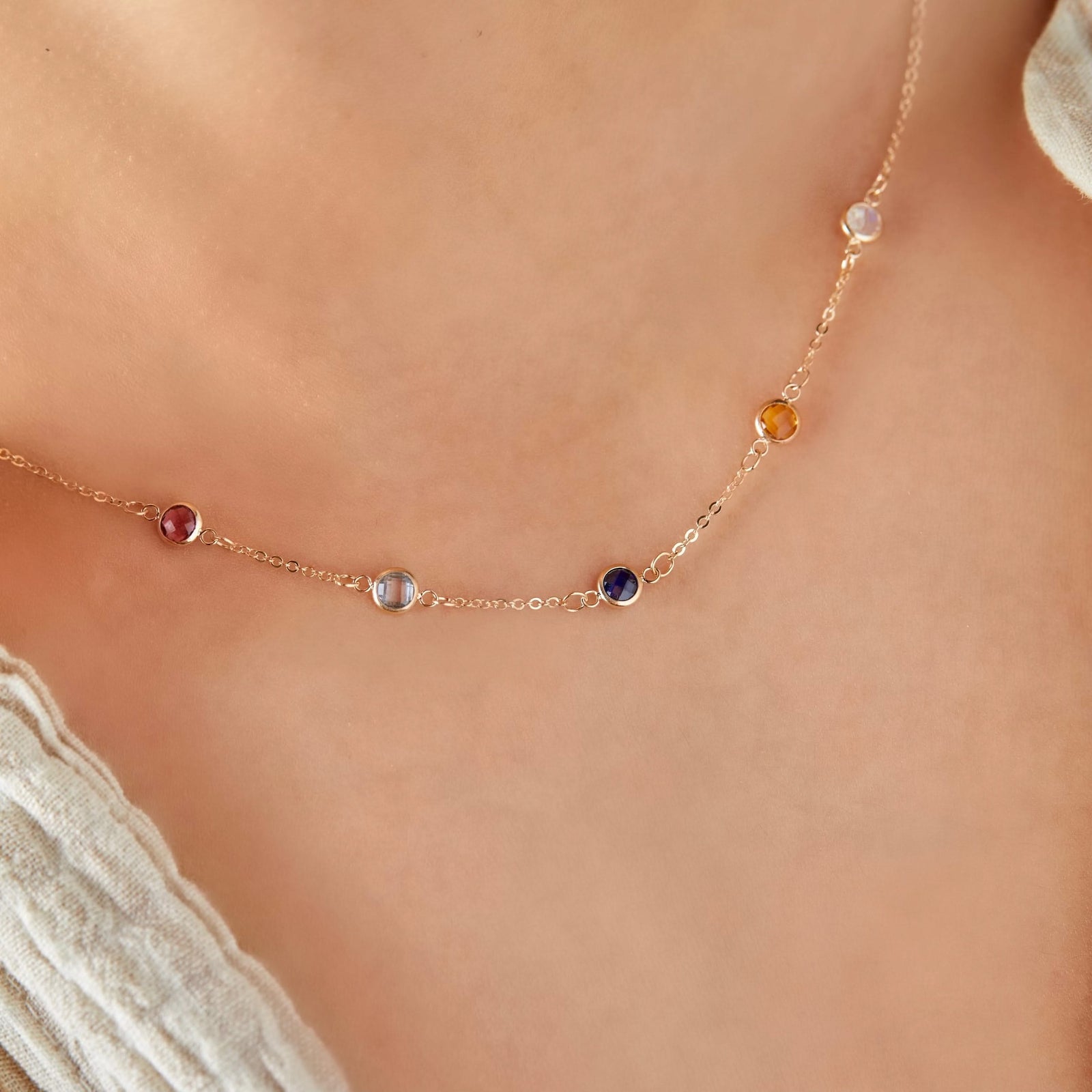 Petite 5 Birthstone Necklace in 14k Gold