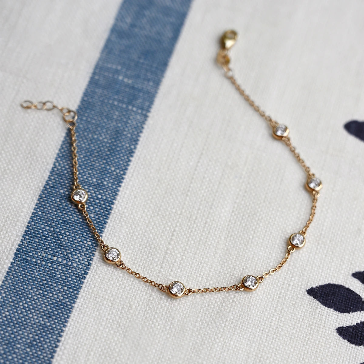 Bayberry Luxe 7 Diamond Bracelet in 14k Gold (April)