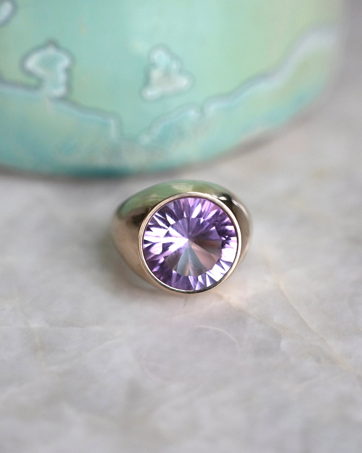 Jamestown Rose de France Amethyst Ring in 14k Gold (February)