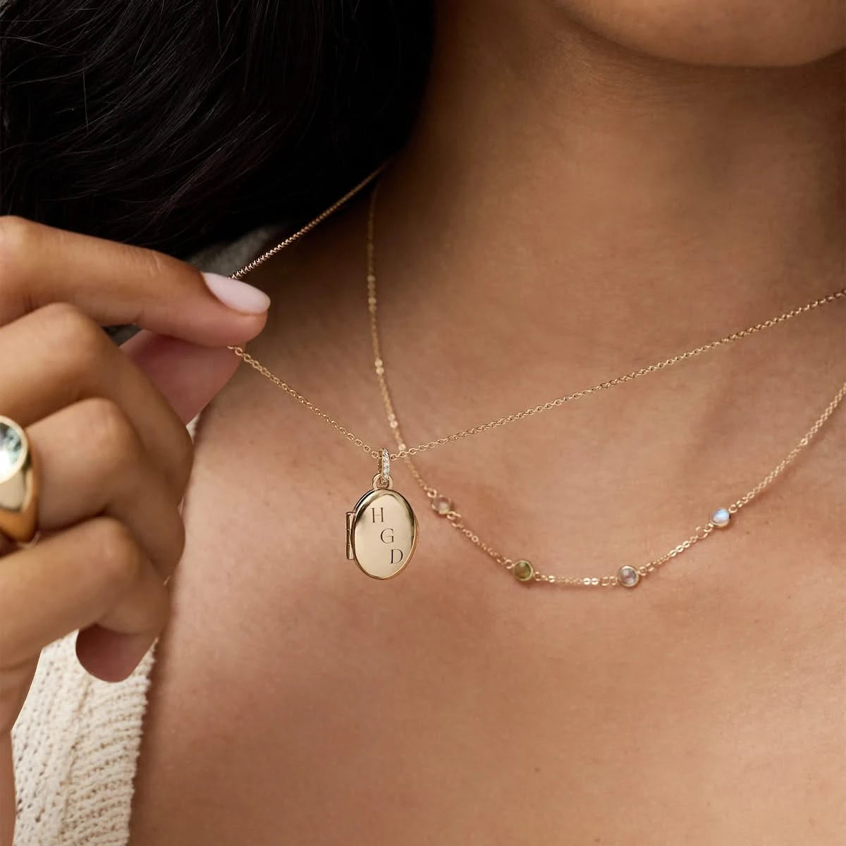 Engravable Birthstone Locket in 14k Gold