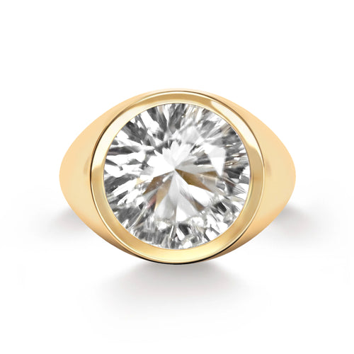 Jamestown White Topaz Ring in 14k Gold (April)