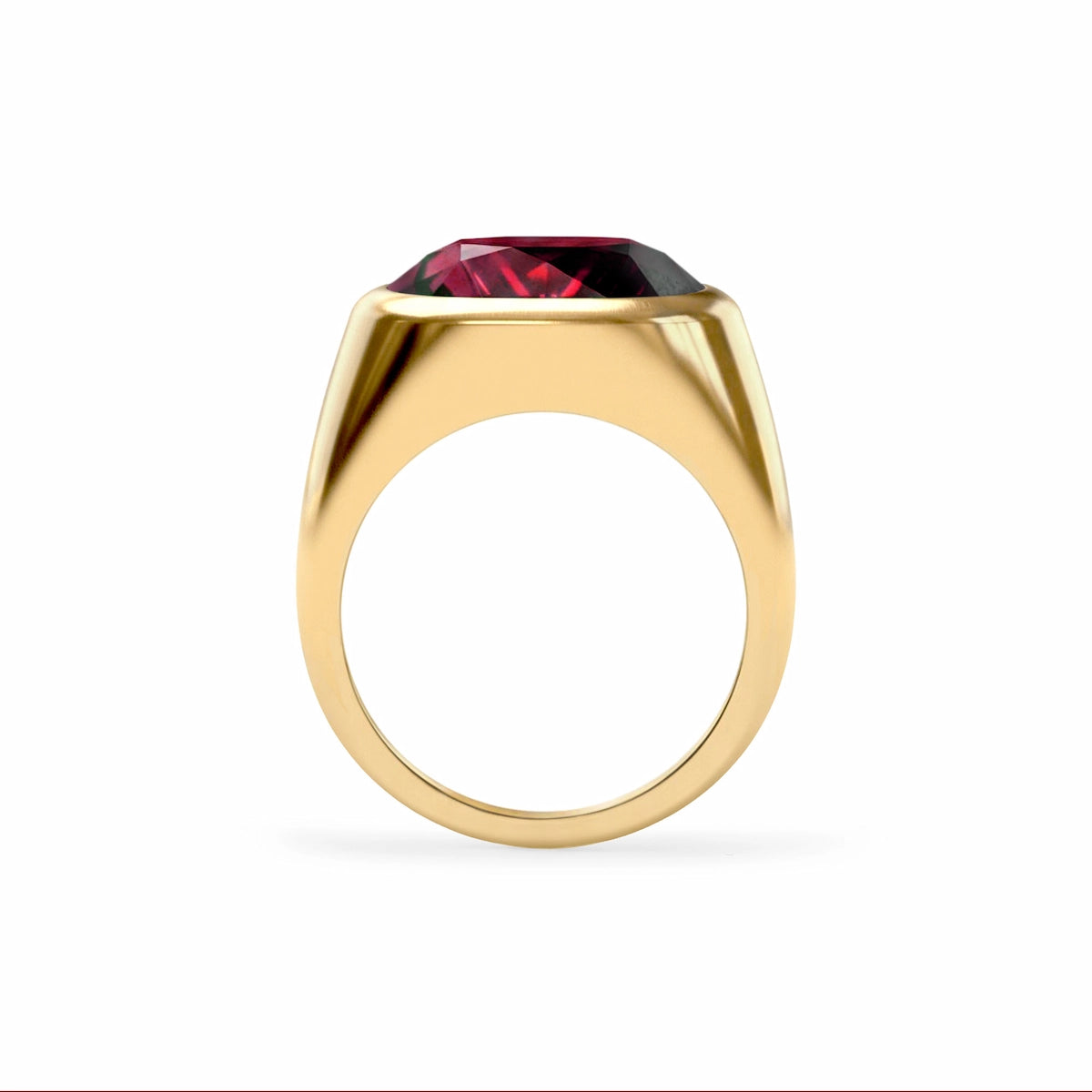 Jamestown Ruby Ring in 14k Gold (July)