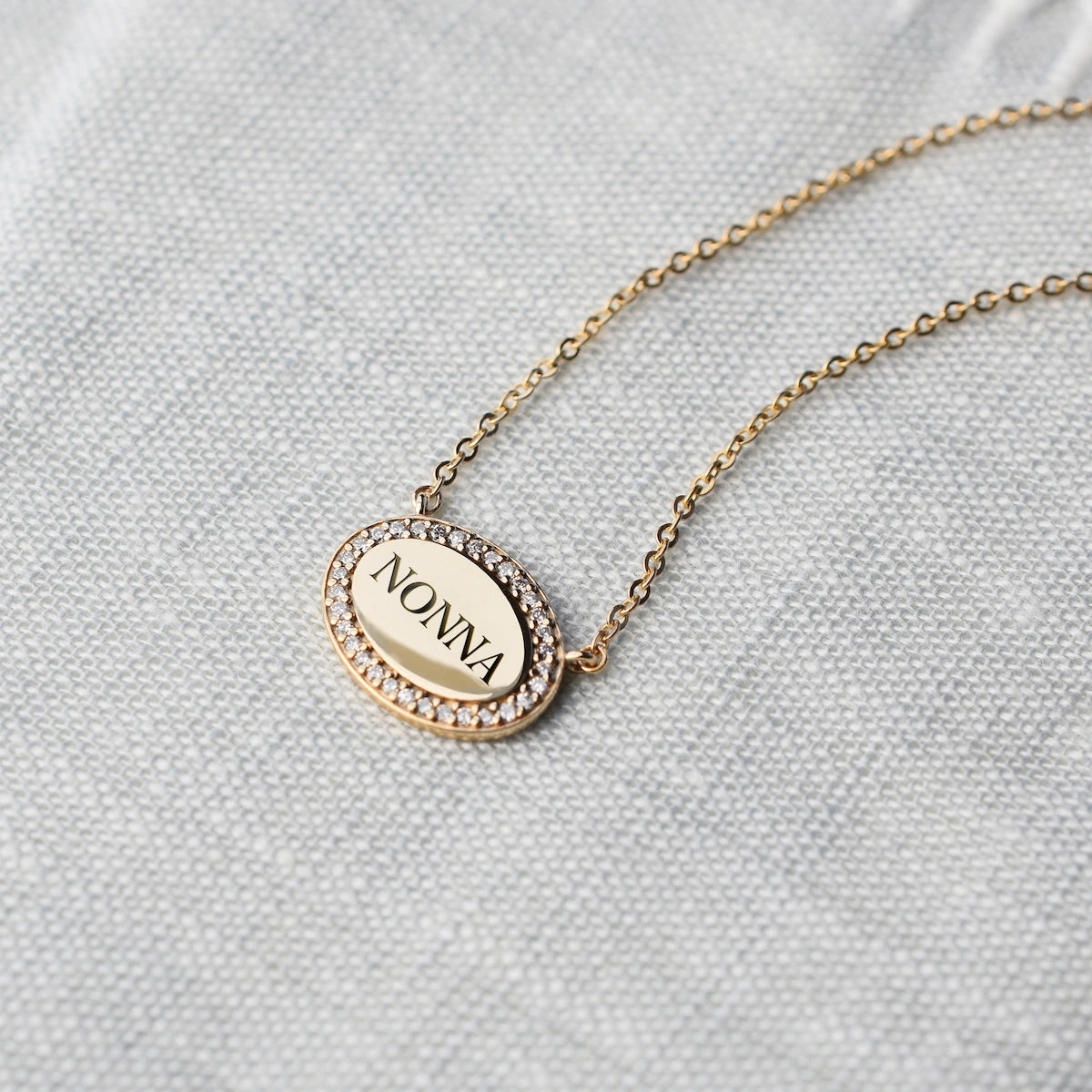 Nonna Pavé Oval Necklace in 14k Gold