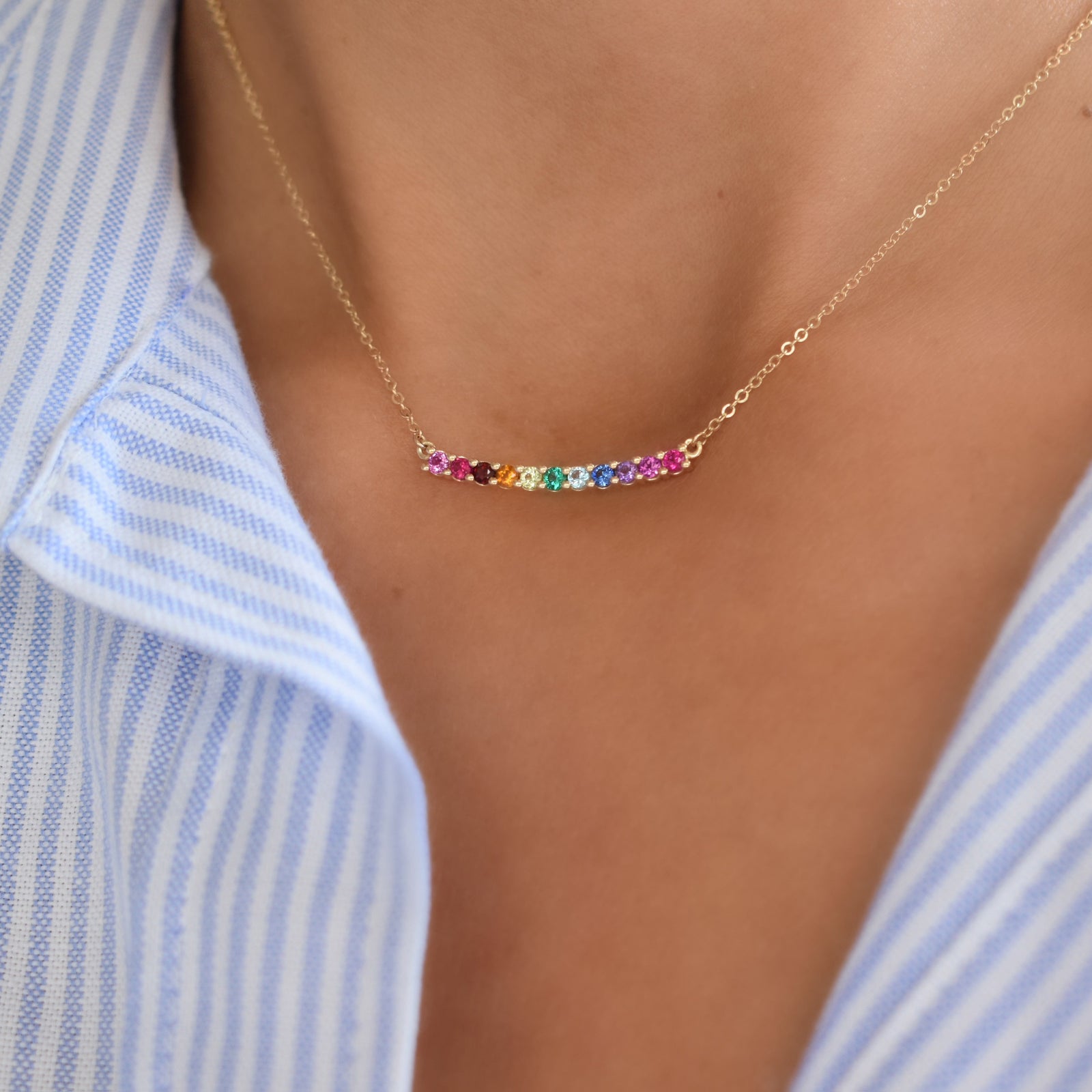 Rainbow Rosecliff Bar Necklace in 14k Gold