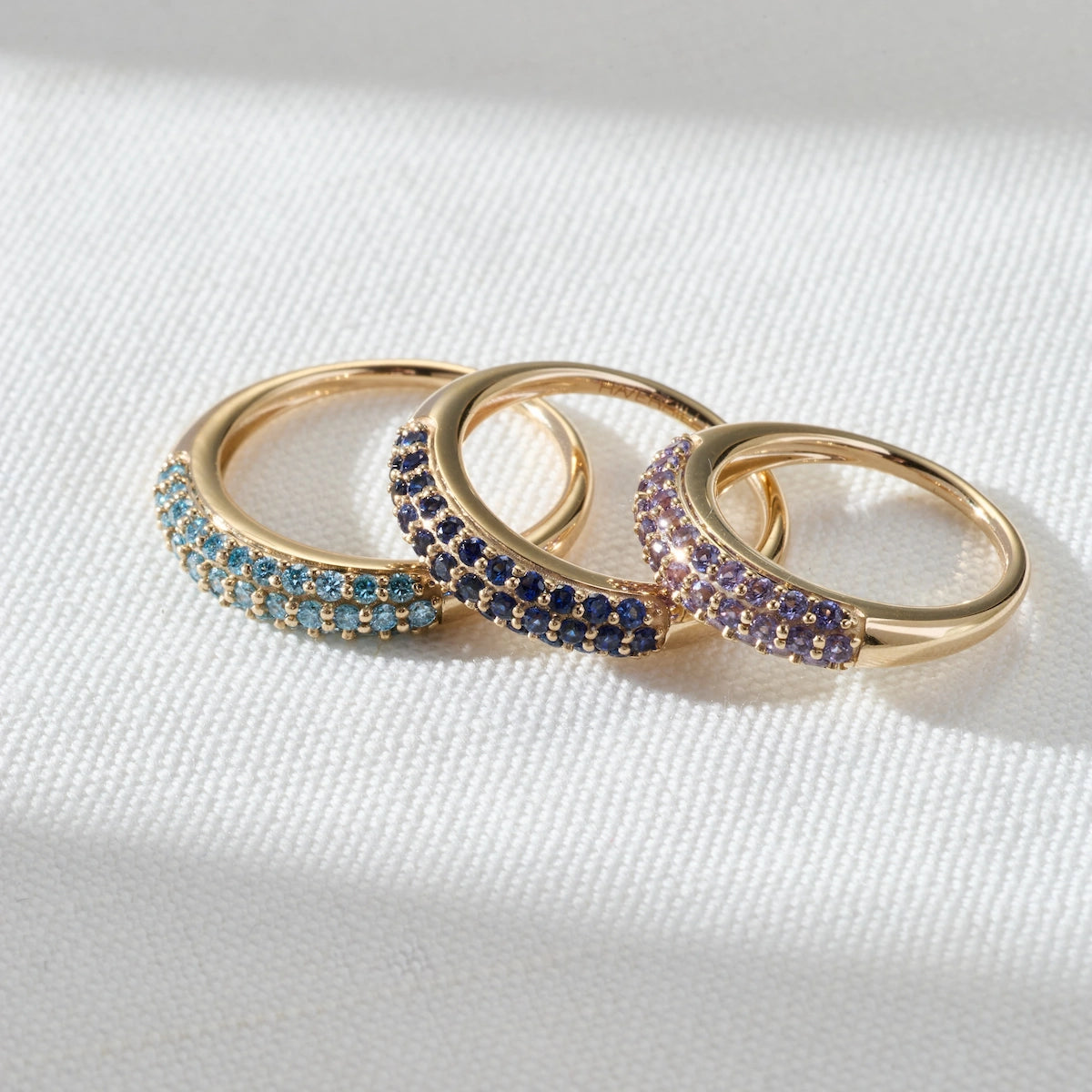 Adelaide Pavé Sapphire Ring in 14k Gold (September)
