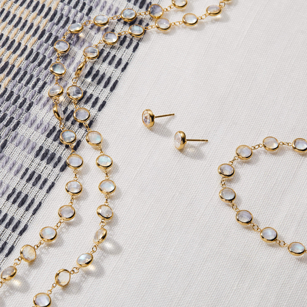 How to clean Moonstone jewelry