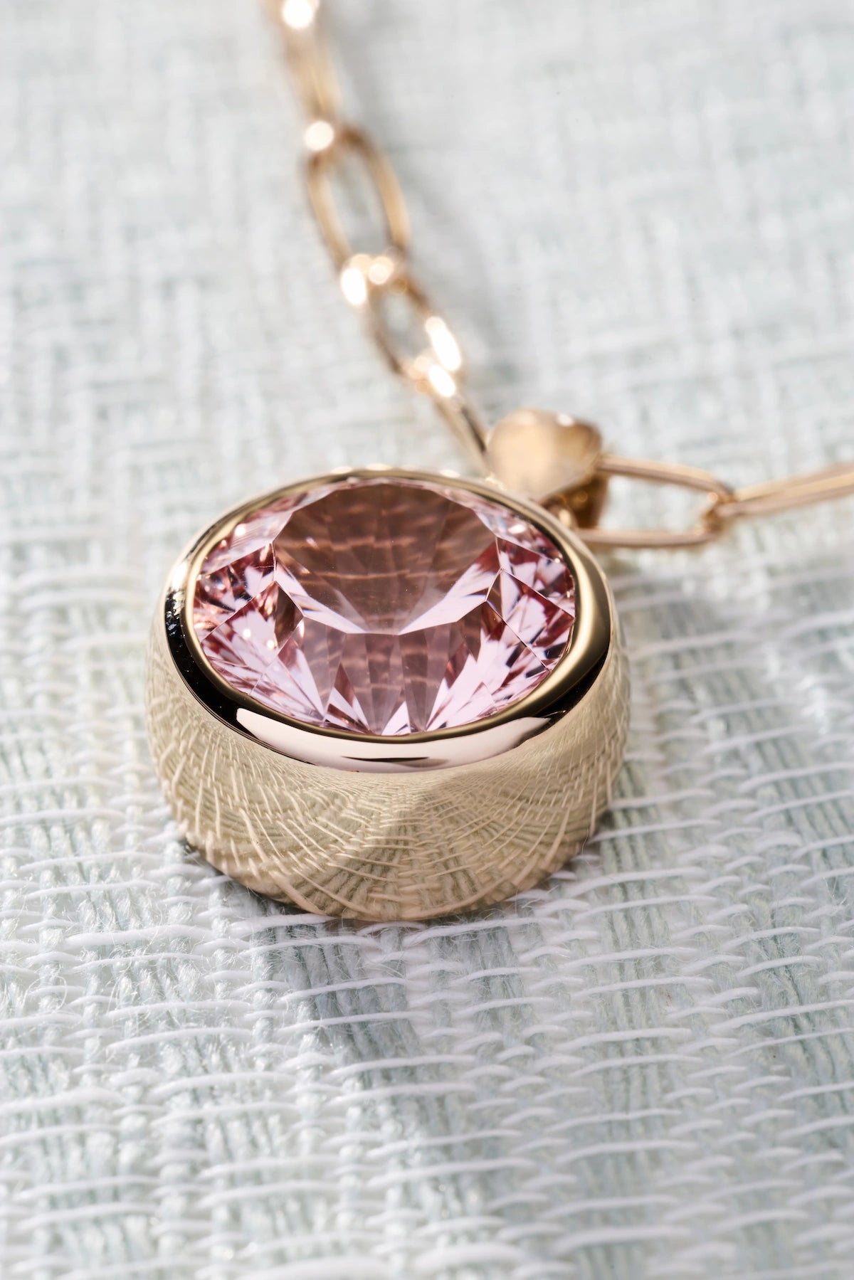 Jamestown Blush Sapphire Pendant in 14k Gold (October)