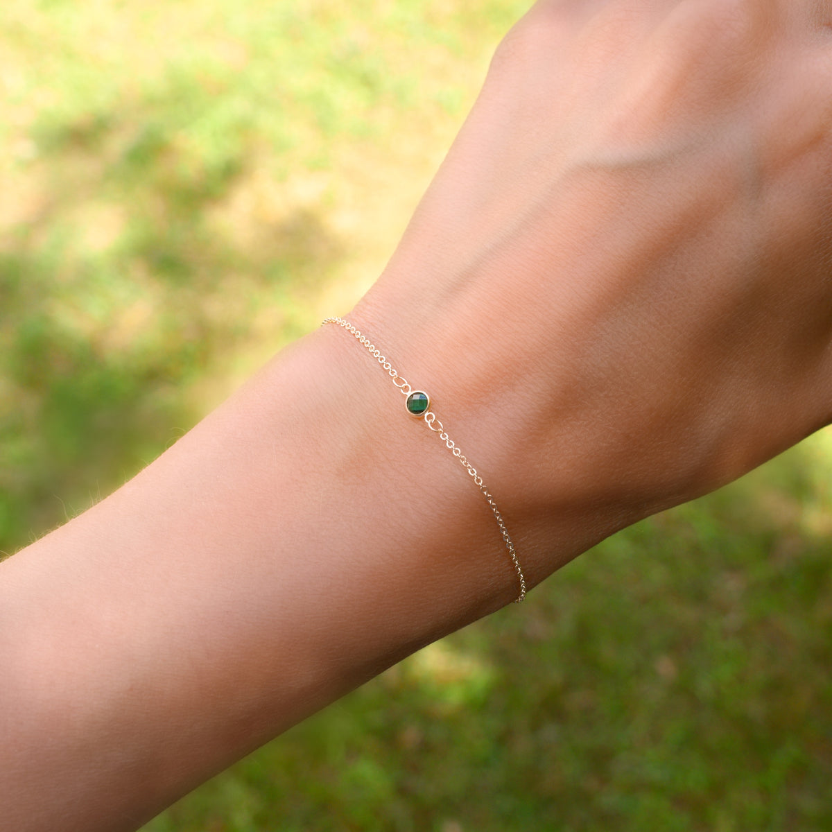 Salve 'Arden' Emerald Green Anti-Tarnish Bracelet